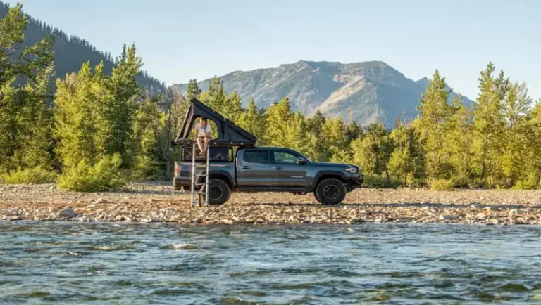 What Is a Clamshell Rooftop Tent top picture.