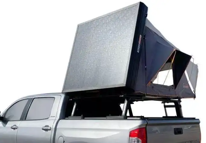 Completely flat top of the Condor Overland tent.